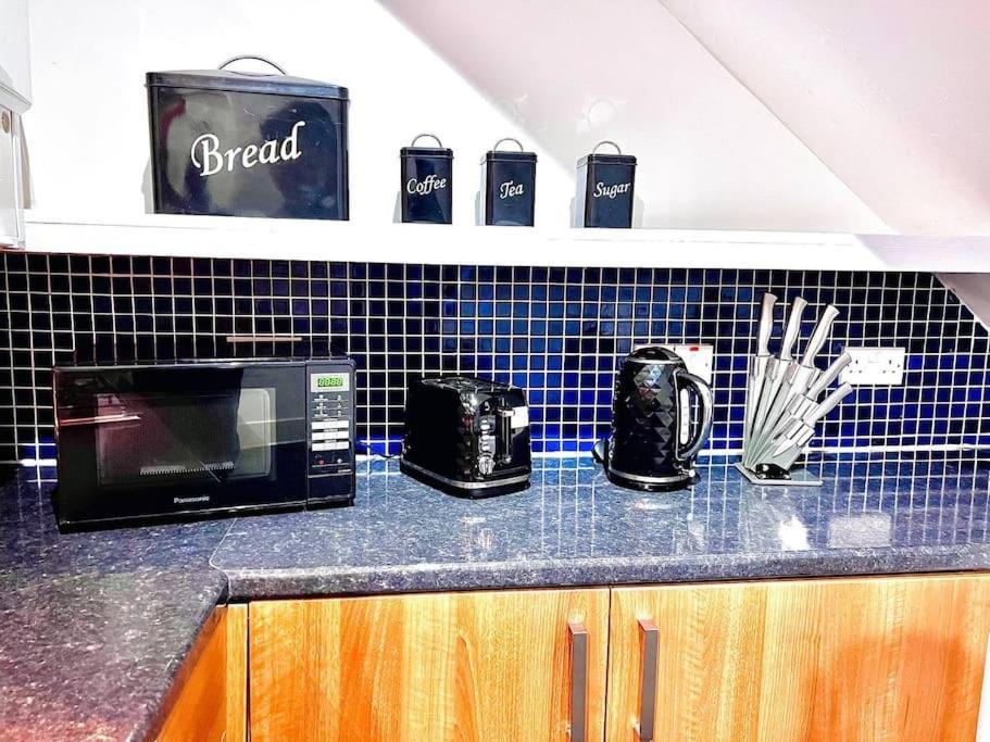 אברדין Crown House Two Bedroom Apartment מראה חיצוני תמונה